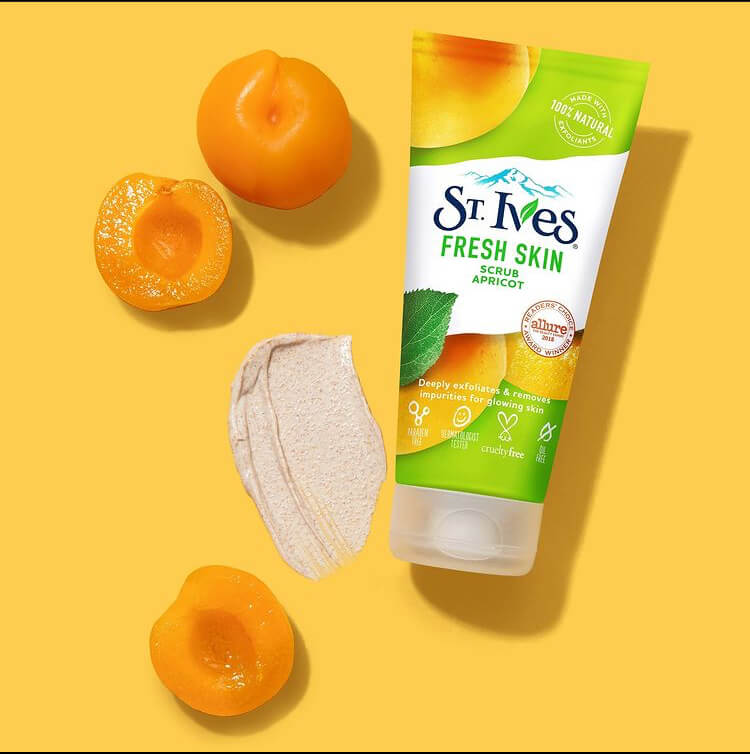 St. Ives Fresh Skin Apricot Scrub - 170g