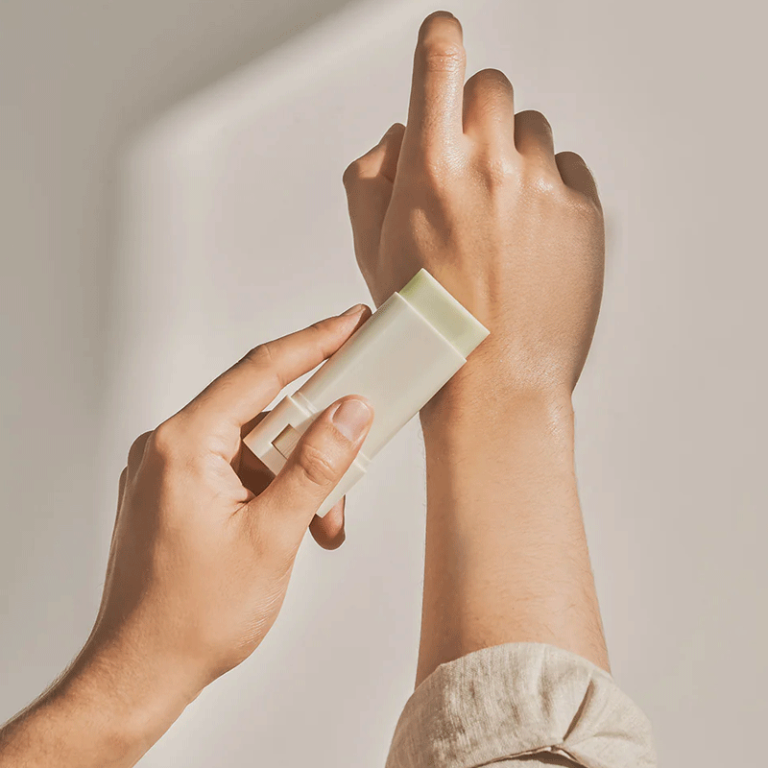 Beauty of Joseon Matte Sun Stick : Mugwort+Camelia (SPF 50+ PA++++) 18g