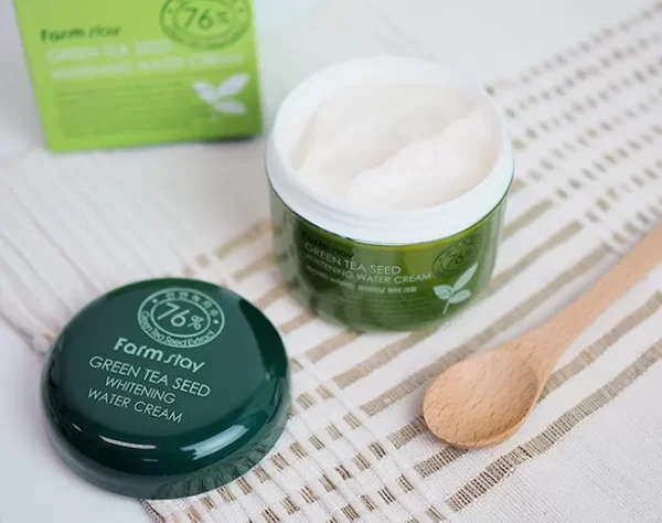 Farm Stay Green Tea Seed Whitening Water Cream 100g
