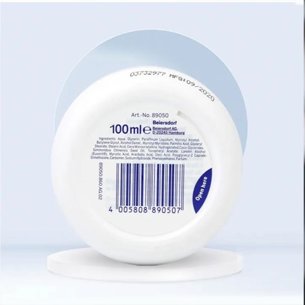Nivea Soft Moisturizing Cream 100ml